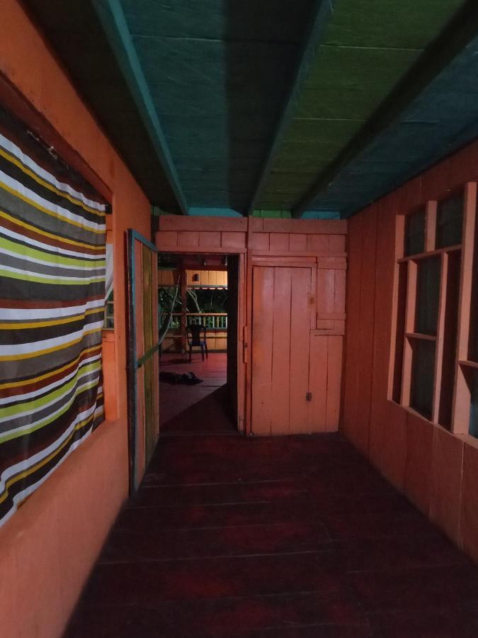 לטיסייה Hostal Buho Amazonas Tours מראה חיצוני תמונה