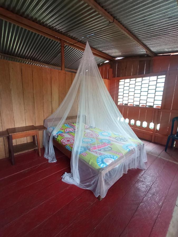 לטיסייה Hostal Buho Amazonas Tours מראה חיצוני תמונה