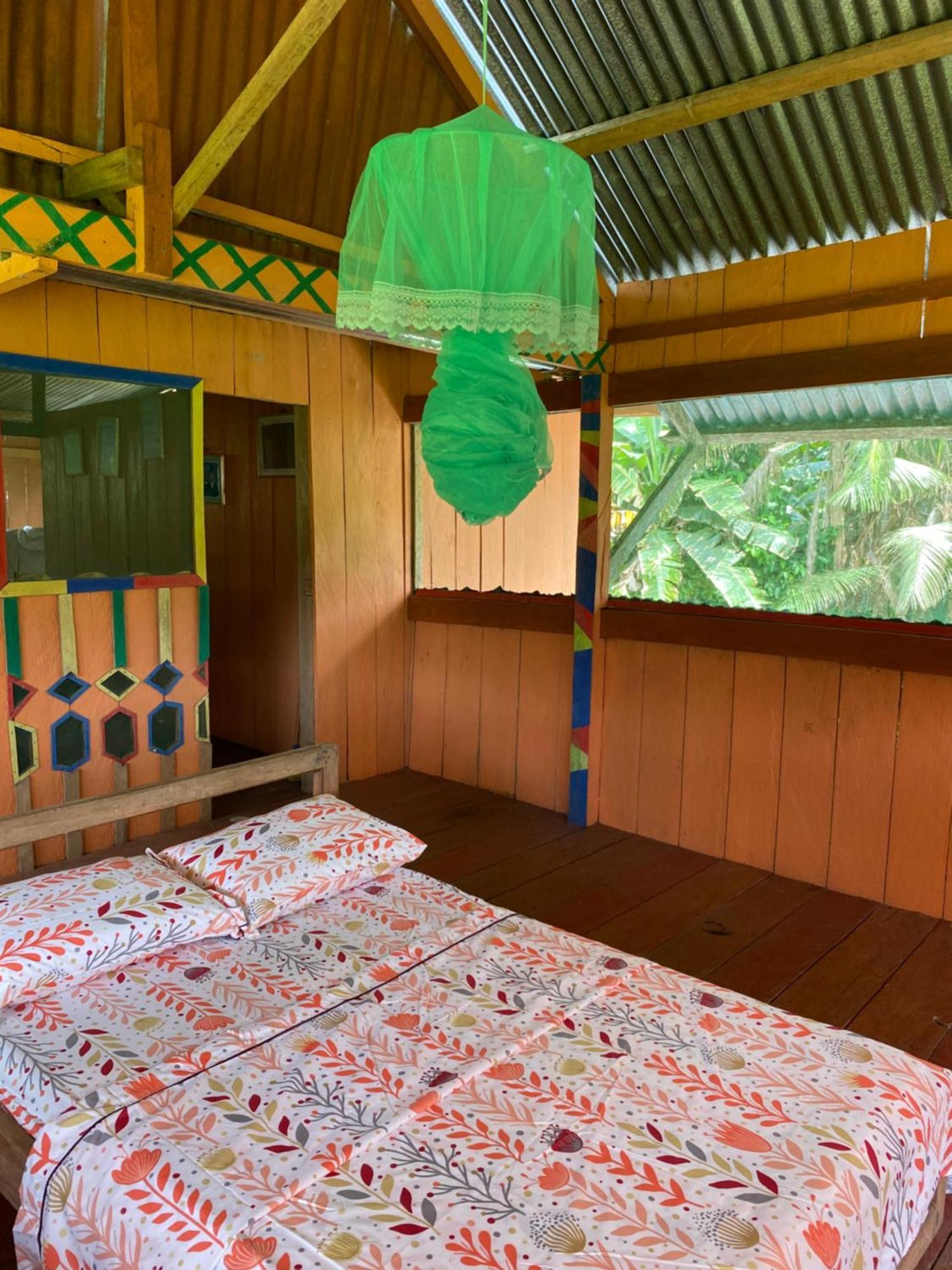 לטיסייה Hostal Buho Amazonas Tours מראה חיצוני תמונה