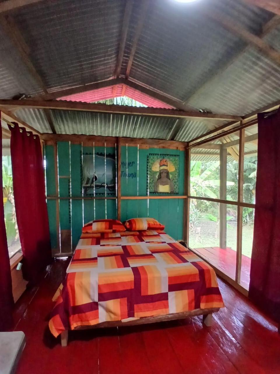 לטיסייה Hostal Buho Amazonas Tours מראה חיצוני תמונה